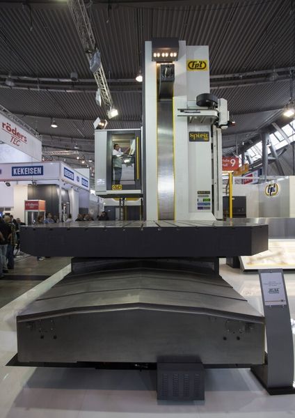 Fahrständerbohrwerk von FPT. (Bild: Messe Stuttgart)
