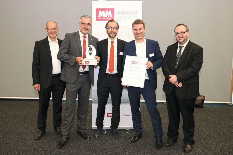 In der Kategorie Industrial Software & Engineering ging der AMB-Award 2018 an Chiron:  Darüber freuen sich Dr. Ulrich Heller, Roger Schöpf (beide von Chiron), Yavuz Murtezaglu (von Module Works), Pascal Schröder (Chiron) sowie Marc Foti (Module Works). (Reinhold Schäfer)
