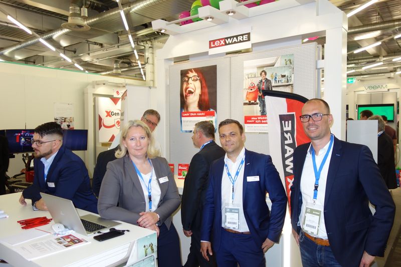 Steuererklärungen Dank Lexware leicht gemacht, (v. l.) Christina Czernich, Attila Mekker und Marco Coriand. (Bild: IT-BUSINESS)