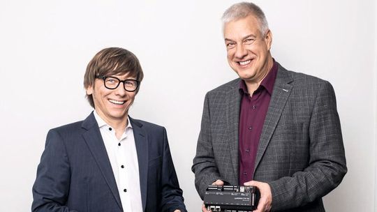 Dr. Stefan Hennig (li.) und Ronald Sieber Dr. Stefan Hennig (li.) und Ronald Sieber