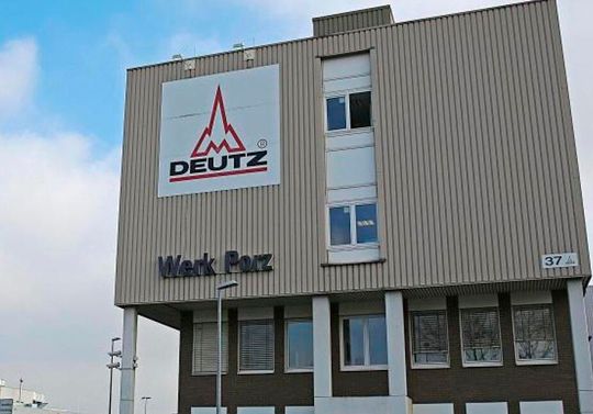 Deutz will sich mehr und mehr auch in der Rüstungsindustrie etablieren. Der Motorenhersteller holt sich dafür Partner ins Boot. Kürzlich kauften die Kölner das Unternehmen Sobek. Nun übernimmt man ARX Robotics. Hier mehr zu dieser Strategie ...(Bild:  dpa)