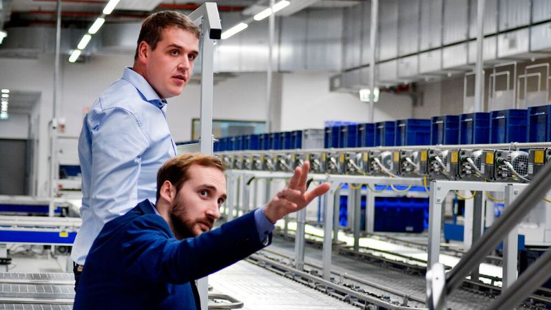Lenze plant, den Wartungsassistenten serienmäßig in seine Softwareprodukte zu integrieren und so für viele Anwendungsfälle in der Automatisierungsbranche verfügbar zu machen. (Bild:  Dock One)