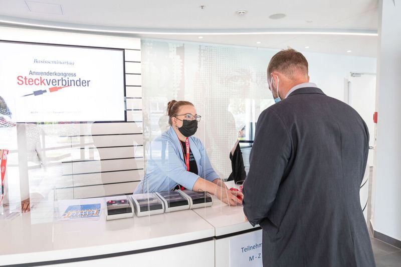 Steckverbinder: Impressionen vom 15. Anwenderkongress Steckverbinder im Würzburger VCC 2021. (Bild: VCG/Stefan Bausewein)