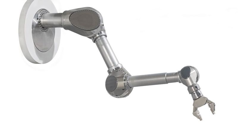 Das Telbot-Greifarmsystem: Telemanipulation macht Arbeiten in kontaminierten Umgebungen möglich.(Bild:  Sensodrive)