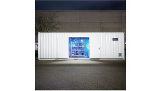 Ineratec baut chemische Reaktoren, die so kompakt sind, dass die gesamte Anlage
fertig montiert in einen Schiffscontainer passt. (Magali Hauser; KIT)