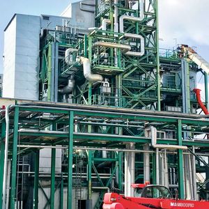 Das Biomassekraftwerk Bando d'Argenta (FE) gilt mit einer installierten Leistung von etwa 21 MW als eines der effizientesten seiner Art.(Bild:  Vega)