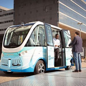 Der Shuttle von Navya ist bereits an verschiedenen Orten im Einsatz.