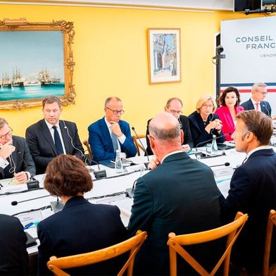 Auf Einladung des  deutschen und des französischen Digitalministeriums findet am 18.November .2025 in Berlin der „Europäischen Gipfel zur digitalen Souveränität 2025“ statt, wurde am 29. August beschlossen.  Erwartet werden rund 900 Teilnehmerinnen und Teilnehmer aus Politik, Wirtschaft, Wissenschaft und Zivilgesellschaft.  (Bild: Bundesministerium für Digitales und Staatsmodernisierung)