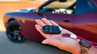 Die Zahl der Pkw-Halterwechsel kletterte im März um mehr als 9 Prozent. (Bild: frei lizenziert)