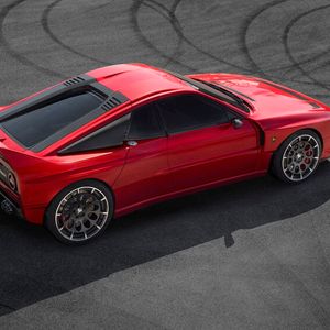 Rund 570.000 Euro soll ein Exemplar kosten, die ersten Modelle sollen im Herbst auf die Straße rollen.(Bild:  Kimera Automobili)