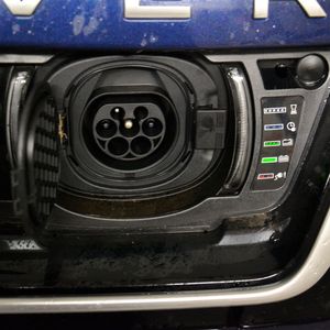 (Michel / »kfz-betrieb«)