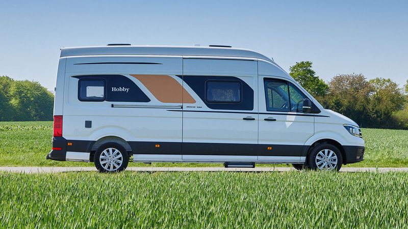 Hobby ergänzt den gut gestarteten Maxi-Van auf Crafter-Basis mit einem neuen Grundriss. (Bild: Hobby)