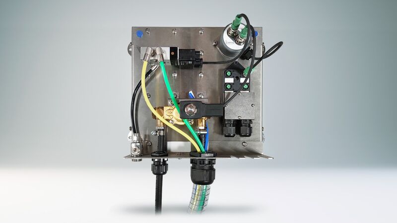 Uniclean 710 von Knick ist ein modulares Steuerungssystem für eine günstige Einstiegslösung zur automatischen Sensoreinigung in pH-Messtellen.