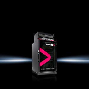 ONCITE ist als Edge Cloud-Rechenzentrum eine zu den klassischen Cloud-Plattformen kompatible Ergänzung: als Fully-Managed-Lösung auf Wunsch über eine eigene in Deutschland betriebene und gehostete Shared-Private Cloud mit IT-Sicherheit nach BSI-Standard. 