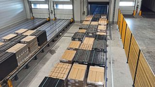 Effizient gepackte Paletten für den automatisierten Warenausgang. (Bild: TUP)