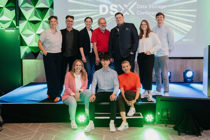 Das Team der Vogel IT-Medien nach getaner Arbeit. Wir freuen uns schon auf die nächste DSX Data Storage Conference! (Bild:  Manuel Emme Fotografie)