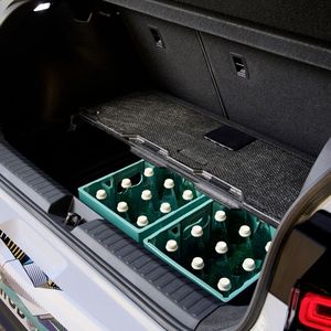 Der Kofferraum des ID Polo ist ein tiefer Schacht, in den sich einiges einladen lässt.(Bild:  VW)