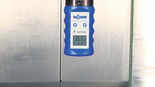 Das Einzugskraft-Messgerät F-Senso „Spindle“ von Röhm prüft Werkzeugspannsysteme vieler HSK- und SK-Typen schnell und einfach. (Bild: Röhm)