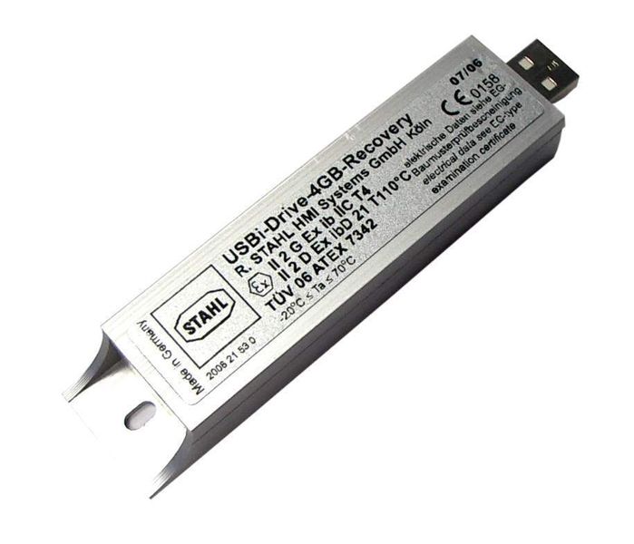 Bild 1: Statt mit einer Festplatte (die rotiert) kann die explosionsgeschützte Panel-PC-Baureihe auch mit einem USB-2.0-Flash-Drive ausgerüstet werden. (Archiv: Vogel Business Media)