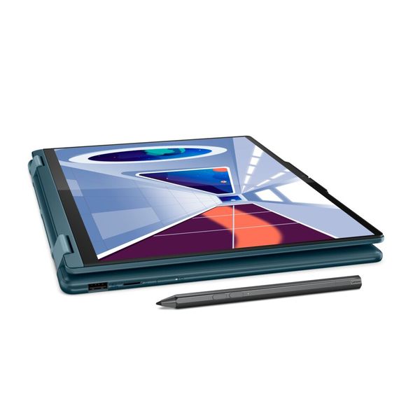 ... und das Yoga 7i, hier im Tablet-Modus, mit einer Intel-Raptor-Lake-CPU bestückt. (Bild: Lenovo)