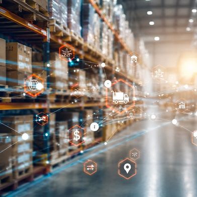 adobestock-2034990291-nongengeng-ki-supply-chain-management-999x562v1 (Bild: © NongEngEng/stock.adobe.com)