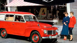 „Zwei Autos in einem“ bedeutet der schwedische Slogan, mit dem Volvo 1953 für den Duett warb. (Volvo)