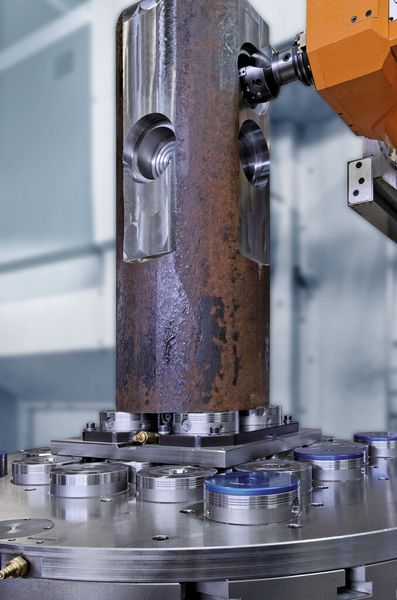 Bild 5: Einzugskräfte bis 40.000 N gewährleisten auch bei hohen Querkräften eine maximale Präzision. (Bild: Schunk)