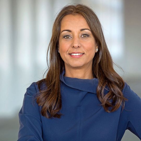 Solvay-CEO Ilham Kadri will den Chemiekonzern neu aufstellen.(Bild:  Solvay/ E.Crooÿ)