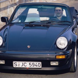 (Porsche)