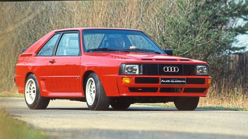 Den Sport quattro entwickelte Audi für den Rallyesport und baute ihn von 1984 bis 1985 in einer Stückzahl von nur 220 Einheiten für die benötigte FIA-Homologation der Gruppe B. (Bild: Audi AG)
