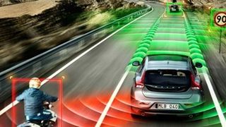 Fahrerassistenzsysteme_42321_The_all_new_Volvo_V40_AP_0_600x600 ()