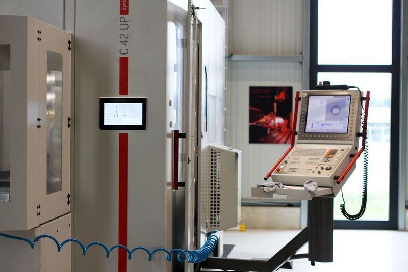 Impressionen aus dem Umfeld und Alltag des Werkzeug- und Formenbauunternehmens µ-Tec in Chemnitz. (Segoni)