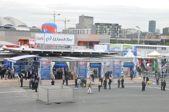 Immer ein Anziehungspunkt: Car Wash City auf dem Freigelände. (Archiv: Vogel Business Media)
