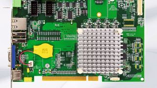 Mit der Abmessung von  185 mm x 121 mm lässt sich die Slot CPU auch in Anlagen mit wenig Platz einbauen. (compmall)