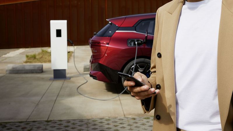 Unter anderem BMW will sich am Joint Venture beteiligen.(Bild:  BMW)