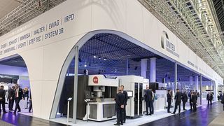 United Machining Solutions plant gleich am ersten Messetag eine besondere Enthüllungs-Show.  (Bild: United Machining Solutions)