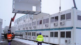 Mit den mobilen Raumsystemen von ELA steht den Mitarbeitern auf der Großbaustelle von GDF Suez mobiler Raum von mehr als 
3000 m² Nutzfläche zur Verfügung. Bild: ELA (Archiv: Vogel Business Media)