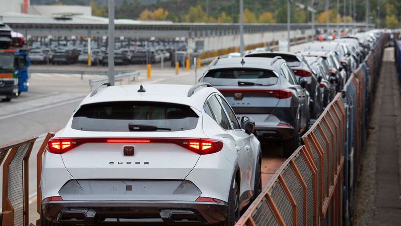 Für den Weg zur Elektromobilität baut Seat den Vorstand um.(Bild:  Seat)