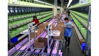 Im modernisierten WMF-Distributionszentrum arbeiten die Kommissionierer nach dem Mann-zur-Ware-Prinzip in einem überschaubaren Bereich innerhalb eines Kommissionierbahnhofs. (Archiv: Vogel Business Media)