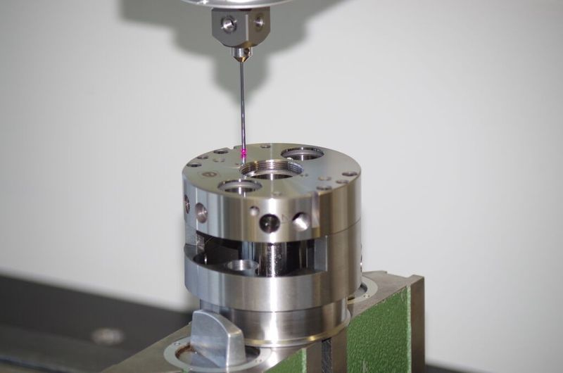Usiner, contrôler et assurer une qualité rigoureuse tout le long de la production. (Image: Rostan Suisse SA)
