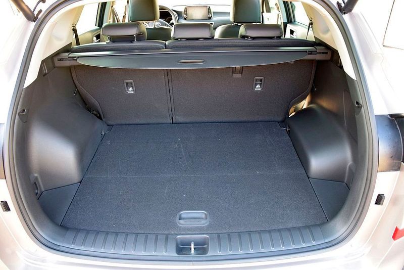 Mit 513 Litern Kofferraumvolumen eignet sich der Tucson auch als Pampersbomber und Kinderwagentransporter. (Rosenow / »kfz-betrieb«)