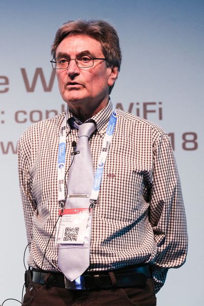 Session 8: Neue Geschäftsmodelle für Krankenhäuser durch Digitalisierung –
Welche neuen Geschäftsmodelle müssen Krankenhäuser in den Zeiten des digitalen Wandels entwickeln?
Prof. Dr. Kurt Marquardt, Beauftragter „Wissenschaftliche Fragestellungen im IT-Umfeld“, Universitätsklinikum Gießen und Marburg (Messe Berlin GmbH)