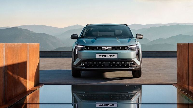 Die offizielle Premiere des Dacia Striker erfolgt im Sommer. (Bild: Dacia)