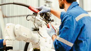 Wer international Geschäfte macht, sollte seine Service-Strategie auf das jeweilige Land abstimmen.  (Bild: Nassorn - stock.adobe.com)