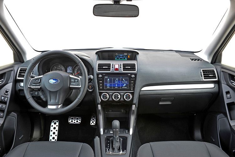 Der Touchscreen im Zentrum der Instrumententafel wird immer mehr zur Steuerzentrale für die vielfältigen Navigations- und Infotainmentfunktionen. (Foto: Subaru)