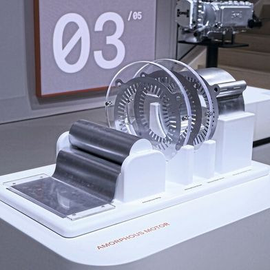 Der Einsatz amorpher Stähle im Stator ermöglicht eine deutliche Reduktion von Verlusten und steigert die Effizienz moderner Elektromotoren im Fahrzeugantrieb. (Bild: Horse Powertrain)