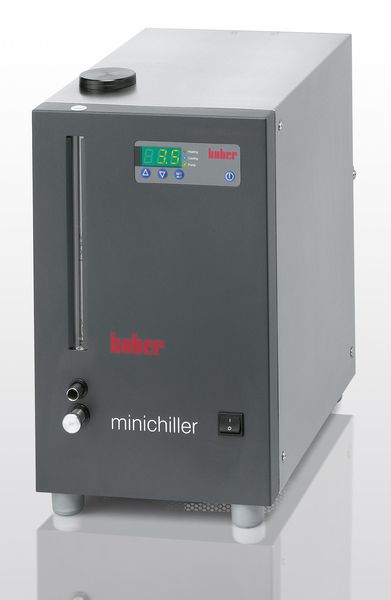 Abb. 2: Die Pilatus Pixeldetektoren werden mit den Minichillern der Firma Huber Kältemaschinenbau konstant auf Raumtemperatur gehalten. (Bild: Peter Huber Kältemaschinenbau)