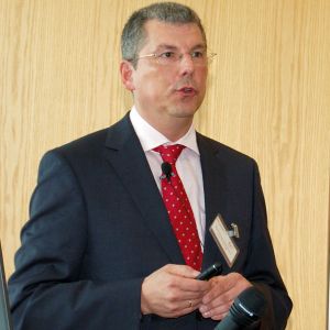 Raymond Damerow, Director Parts Supply and Logistics bei der Ford Customer Service Division Europe in Köln: „Wenn Sie null Kosten haben, haben Sie im Prinzip auch Ihr Geschäftsmodell aufgegeben.“