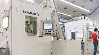 Münzprägepressen vom Typ MRV eignen sich sowohl für die Herstellung von Umlaufgeld als auch von Gedenkmünzen. (Schuler)