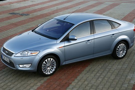 Ford hat dem neuen Mondeo eine Common-Rail-Direkteinspritzung von Bosch und einen Turbolader mitgegeben, dessen variable Turbinengeometrie exakter auf das elektronische Gaspedal abgestimmt wurde. (Archiv: Vogel Business Media)